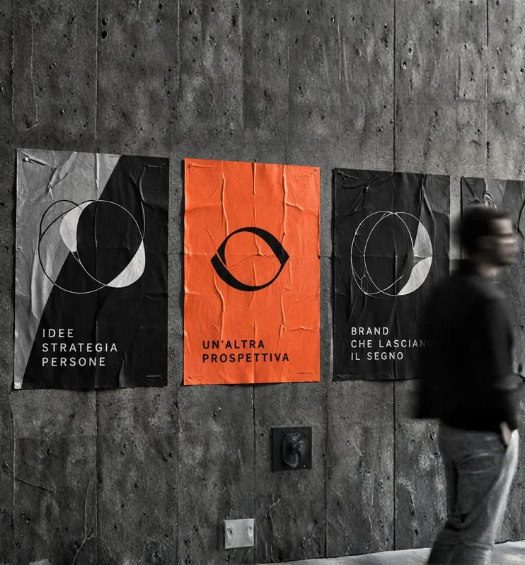 Manifesti CAOS affissi in città